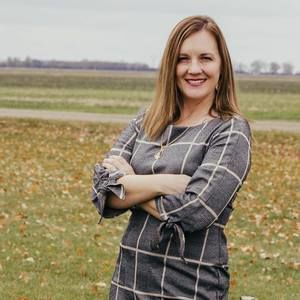 Meet your Posher, Brandy